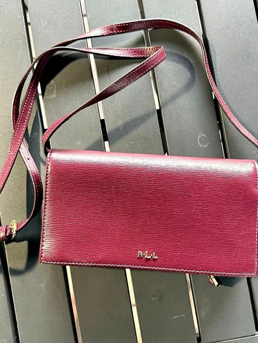 Lauren Ralph Lauren Medium Adair Crossbody Wallet Burgundy